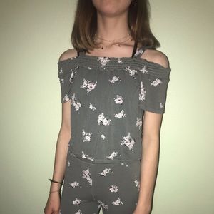 Cute floral pajama set.